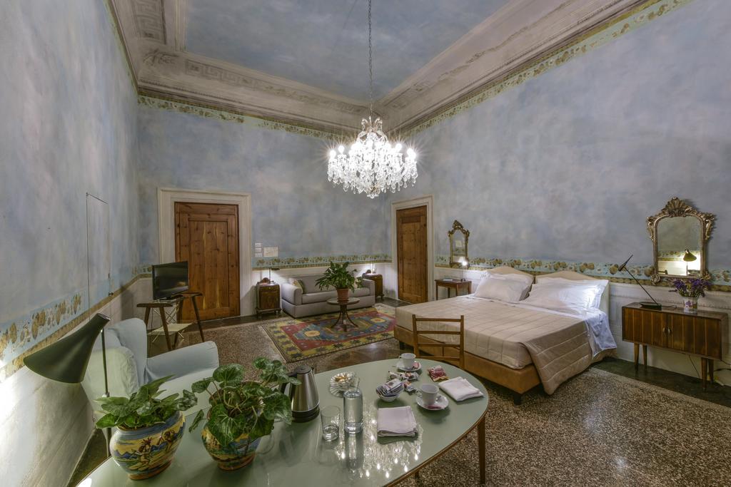Torre Dei Lari Residenza D'Epoca Bed and Breakfast Φλωρεντία Εξωτερικό φωτογραφία