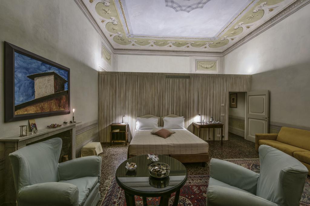 Torre Dei Lari Residenza D'Epoca Bed and Breakfast Φλωρεντία Εξωτερικό φωτογραφία
