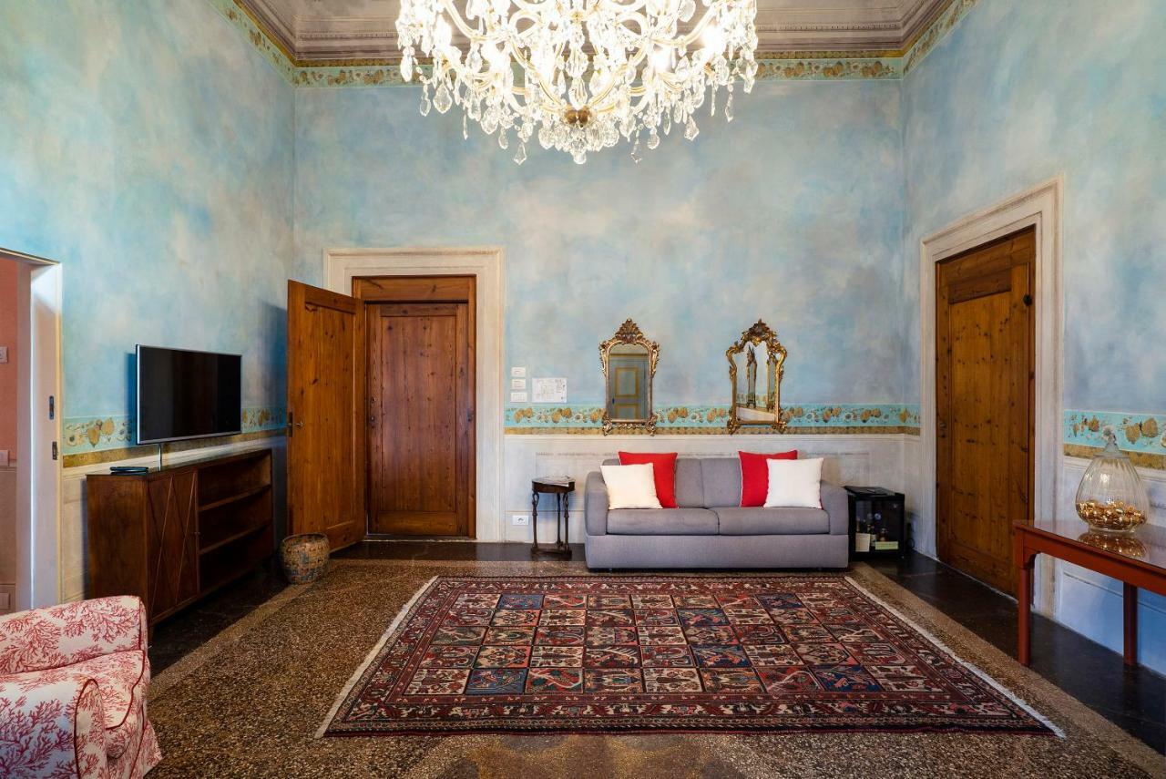 Torre Dei Lari Residenza D'Epoca Bed and Breakfast Φλωρεντία Εξωτερικό φωτογραφία